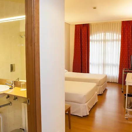 Hotel Sercotel Tres Luces Vigo Exterior photo